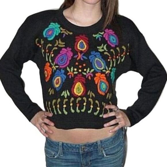 Jamie Scott Vintage Floral Embroidered Crew Neck Cropped Sweater Small Black NWT - Picture 1 of 7